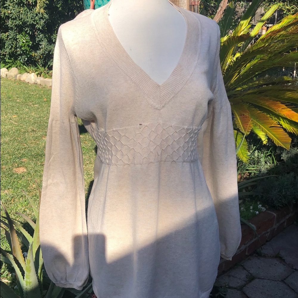 Cream tunic long sleeve sweater